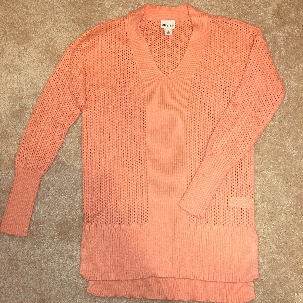 Stylus Knit Tunic Sweater in Coral